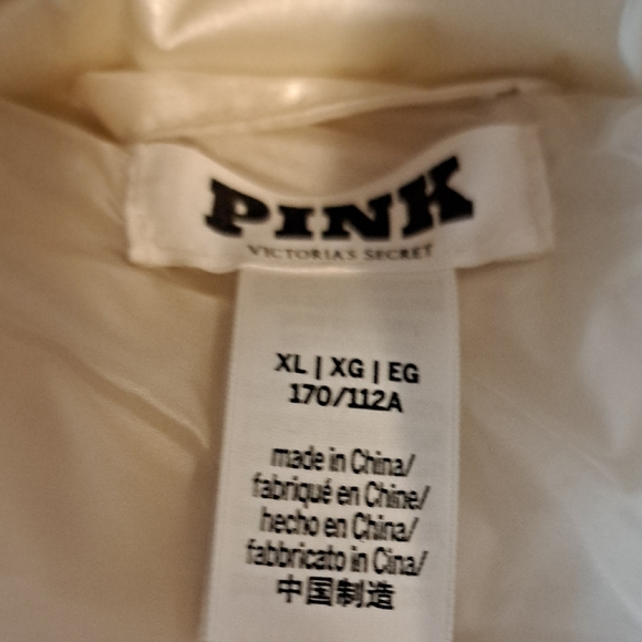 PINK Victoria's Secret Cream Puffer Vest - Picture 5 of 7